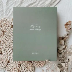 Le Petit Books><noscript><img width=